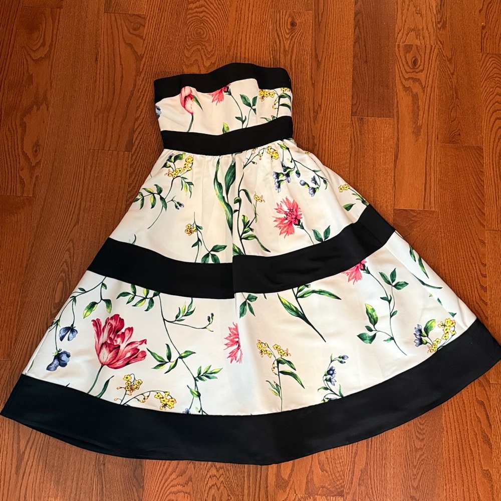 White House Black Market Strapless Floral Dress size 0